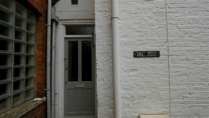 3 Bedroom Flat To Rent In Bridge Street, St. Ives, Huntingdon, PE27