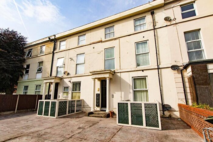 2 Bedroom Maisonette To Rent In Rock Lane West, Rock Ferry, CH42