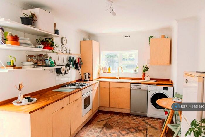 1 Bedroom Flat To Rent In Gosterwood Street, London, SE8