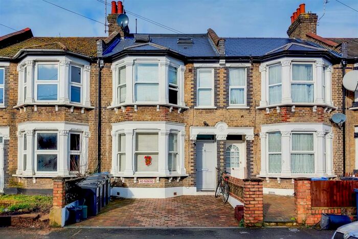 5 Bedroom Terraced House To Rent In Greenside Road, Croydon, CR0