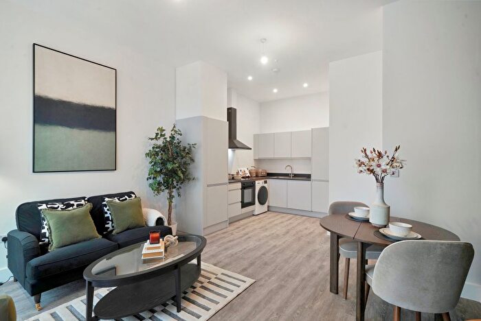 1 Bedroom Flat To Rent In The Stow, Harlow, CM20