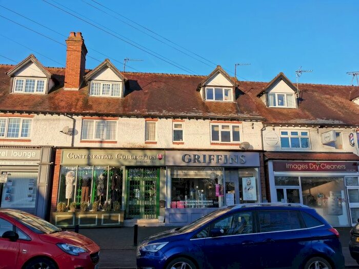 2 Bedroom Flat To Rent In Hewell Road, Barnt Green, Birmingham B45