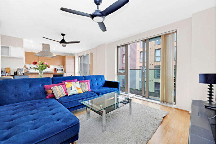 2 Bedroom Apartment To Rent In Caxton Apartments, E1