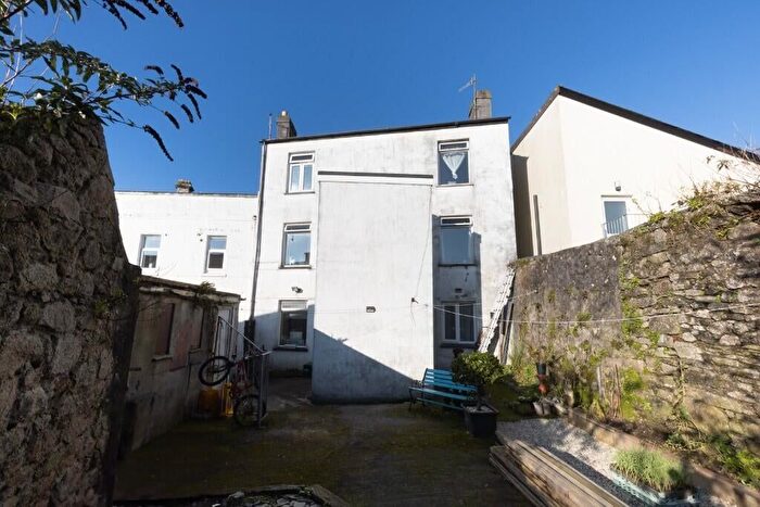 1 Bedroom Terraced House For Sale In Cross Lane, St Austell, PL25