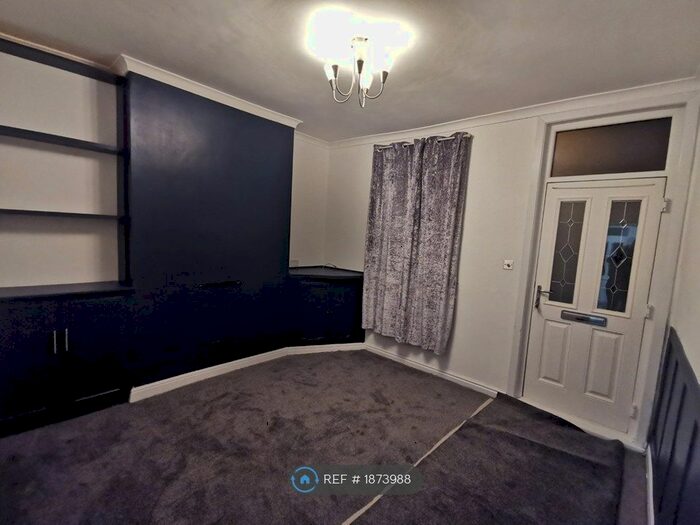 2 Bedroom Terraced House To Rent In Granville Street, Castleford, WF10
