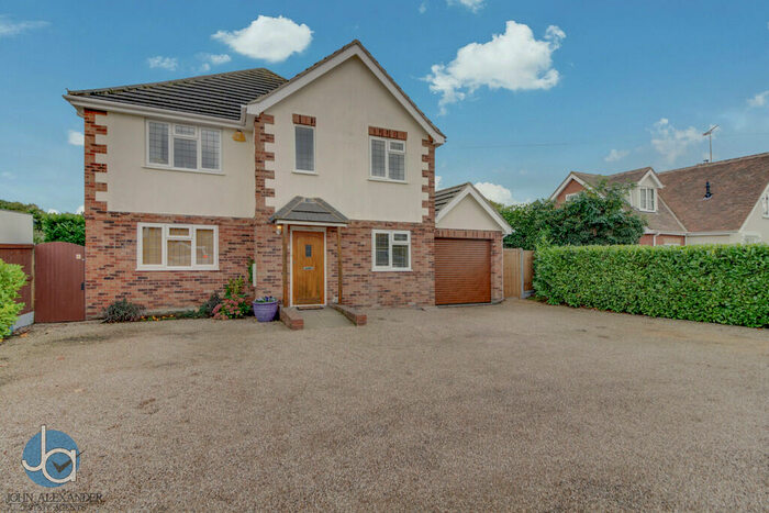 4 Bedroom Detached House For Sale In Maldon Road, Tiptree, CO5