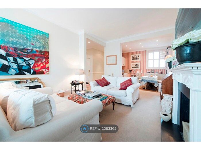 2 Bedroom Flat To Rent In Elm Park Gardens, London, SW10