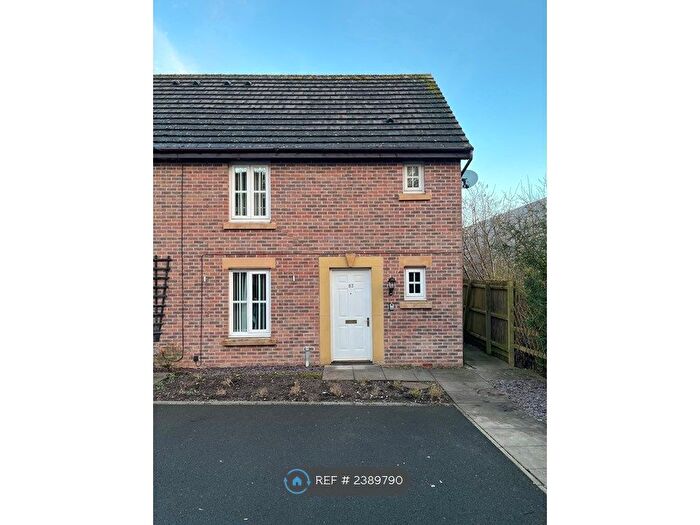 3 Bedroom End Of Terrace House To Rent In Steeple Way, Stoke-On-Trent, ST4