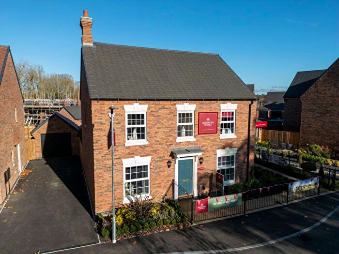 4 Bedroom Detached House For Sale In Priors Hall Park, NN17