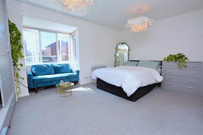 Studio To Rent In Gilpin Close, Mitcham, CR4