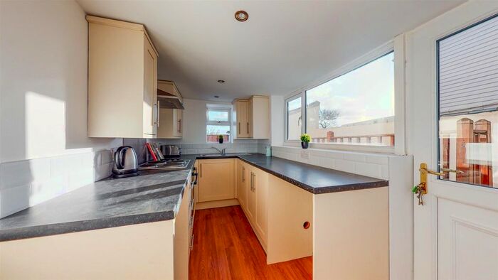 3 Bedroom Terraced House To Rent In York Road, Redcar, TS10