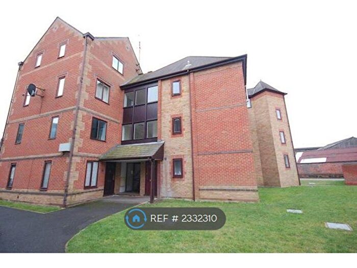 1 Bedroom Flat To Rent In Regent Court, Reading, RG1