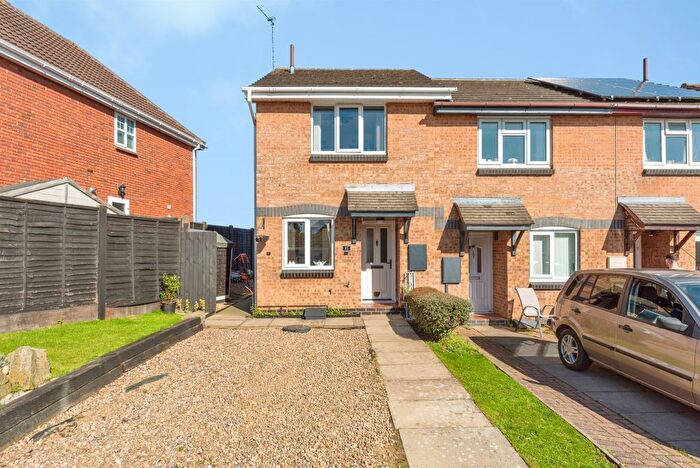 2 Bedroom End Terrace House For Sale In Applewood Drive, Gonerby Hill Foot, Grantham, NG31