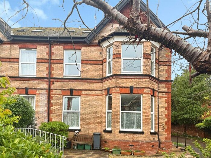 2 Bedroom Flat For Sale In Hartley Road, Exmouth, Devon, EX8