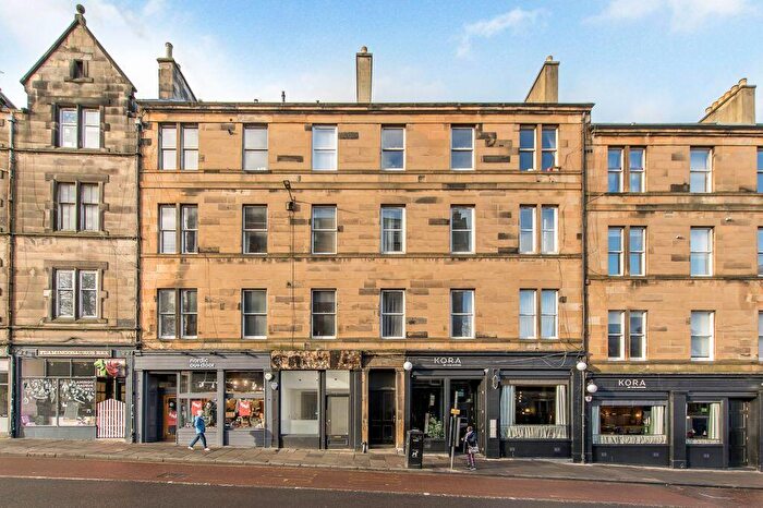 2 Bedroom Flat For Sale In / Bruntsfield Place, Bruntsfield, Edinburgh, EH10