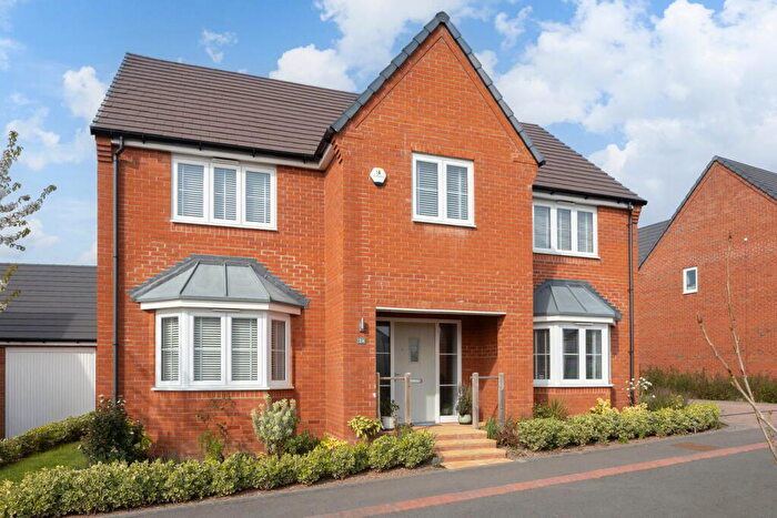 4 Bedroom Detached House For Sale In Villard Close, Coombe Hill, Gloucester, GL19