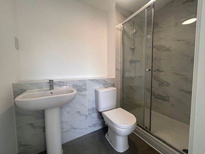 2 Bedroom Flat To Rent In Gorse Road, Luton, LU1