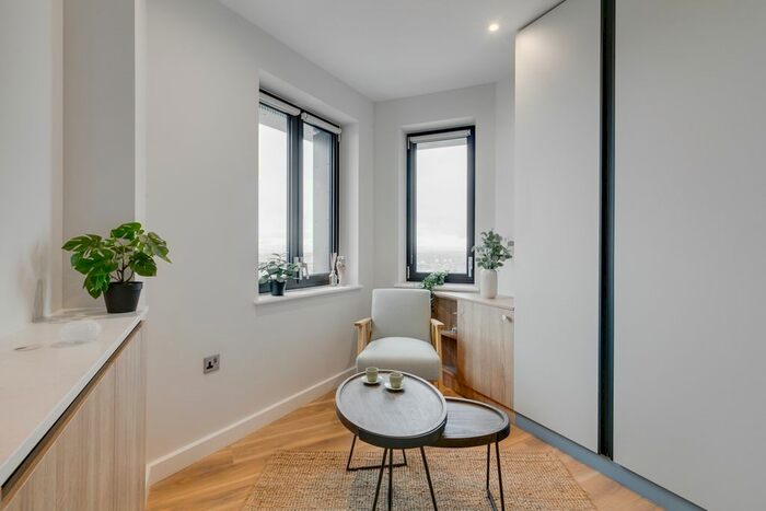 Studio To Rent In Enclave Croydon, College Road, Croydon, CR0