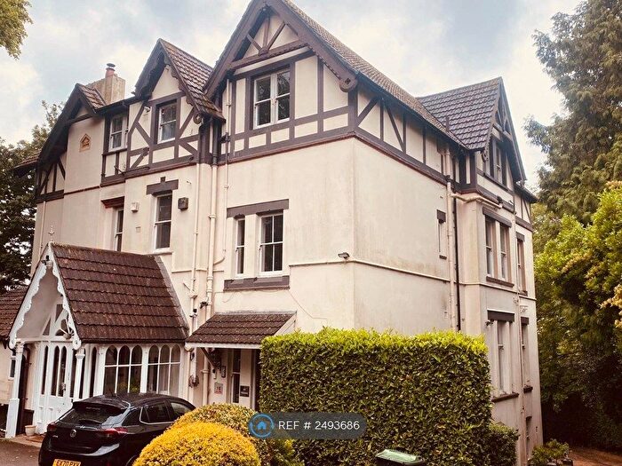 2 Bedroom Flat To Rent In Bodorgan Court, Bournemouth, BH2