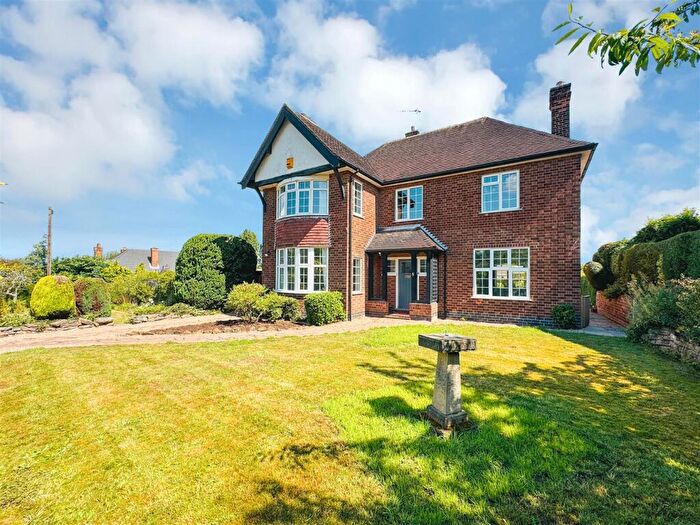 4 Bedroom Detached House For Sale In Hillside Road, Radcliffe-On-Trent, Nottingham, NG12