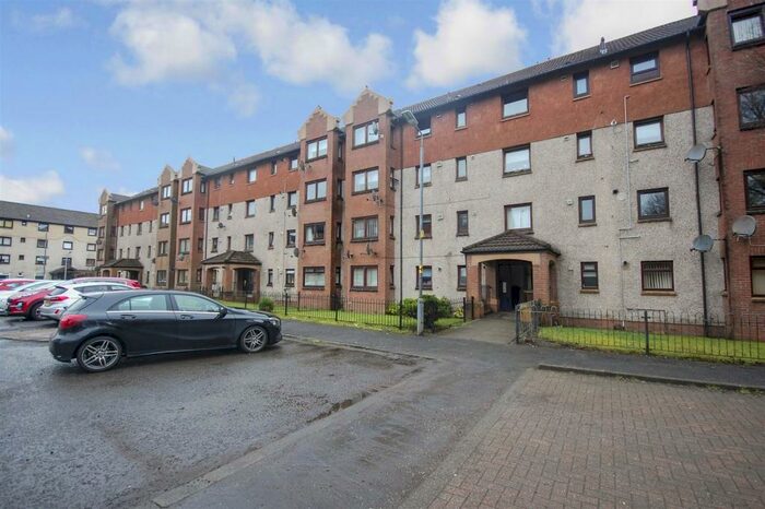 3 Bedroom Flat To Rent In Burnbrae Street, Faifley, Clydebank, G81