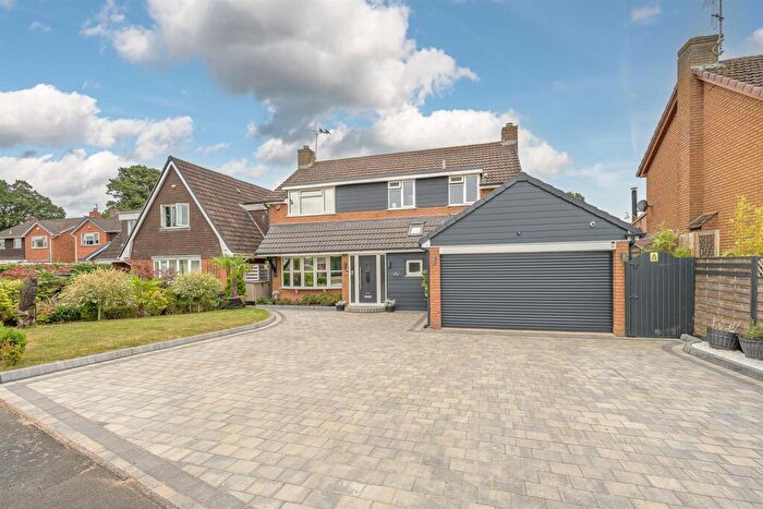 4 Bedroom Detached House For Sale In Park Dingle, Bewdley, DY12