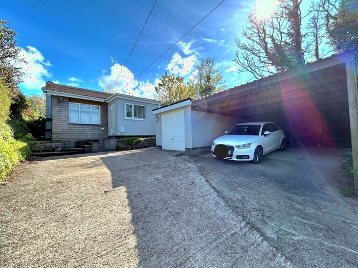 3 Bedroom Bungalow To Rent In Trenance, PL27