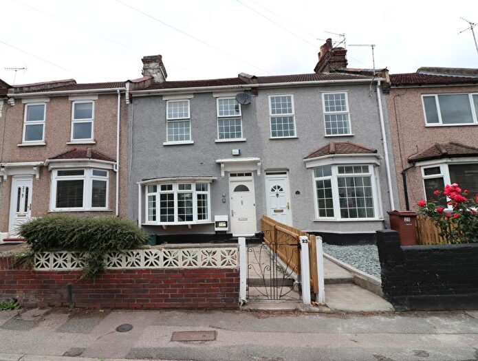 3 Bedroom House To Rent In Chadwell Road, Grays, RM17