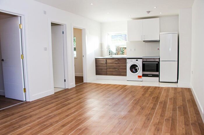 1 Bedroom Flat To Rent In A Kings Hedges Road, CB4