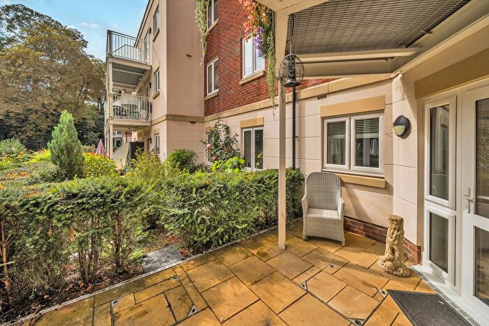 1 Bedroom Property For Sale In Bath Road, Devizes, SN10