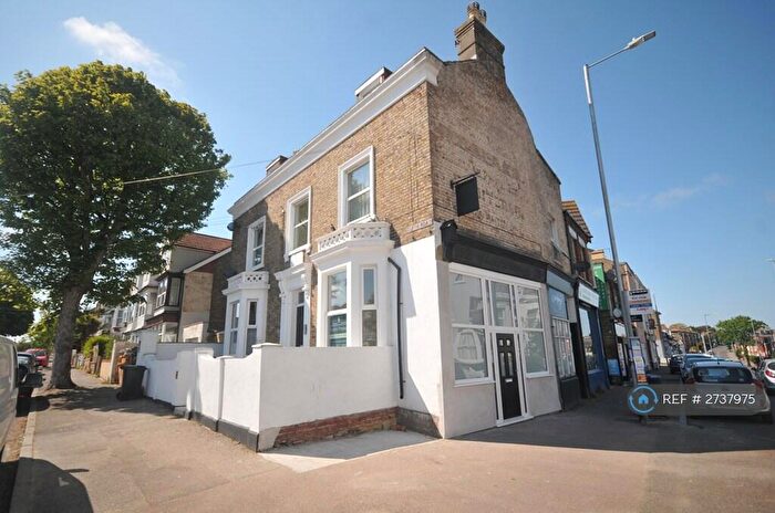 2 Bedroom Flat To Rent In Grange Road, Ramsgate, CT11