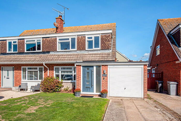 3 Bedroom Semi-Detached House For Sale In Ferndown Gardens, Felpham, Bognor Regis, West Sussex, PO22