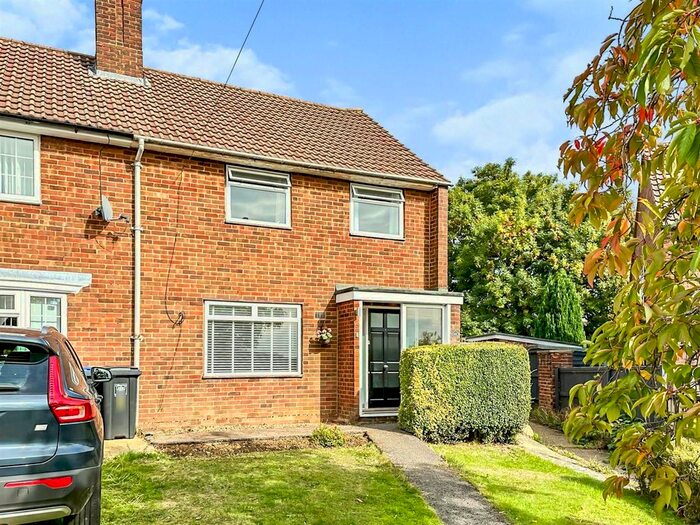 3 Bedroom Property To Rent In Sanders Road, Hemel Hempstead, HP3