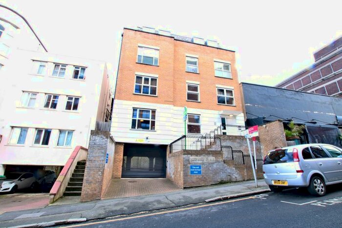 1 Bedroom Apartment To Rent In Ringers Road, Bromley, BR1