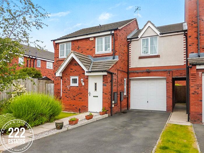 3 Bedroom Semi-Detached House To Rent In Weavers Fold, Warrington, WA1