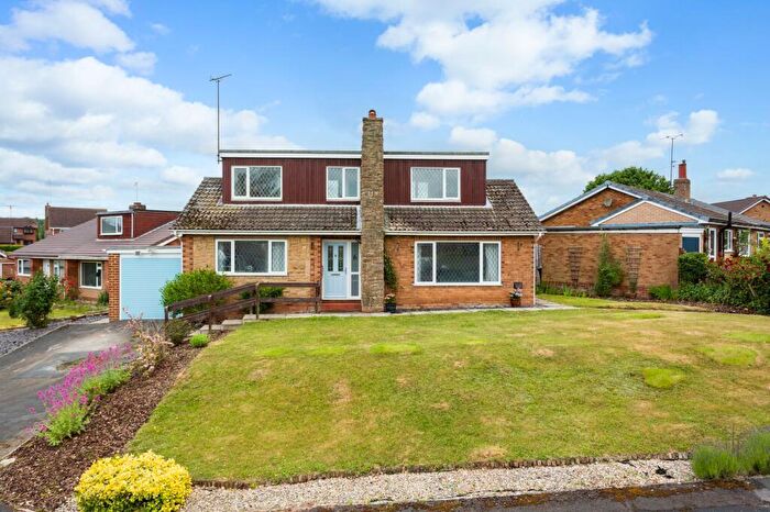 5 Bedroom Detached House For Sale In The Fairway, Tadcaster, LS24