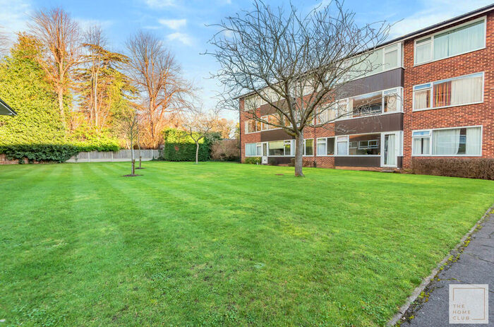 2 Bedroom Apartment To Rent In St. Margarets, London Road, Guildford, GU1