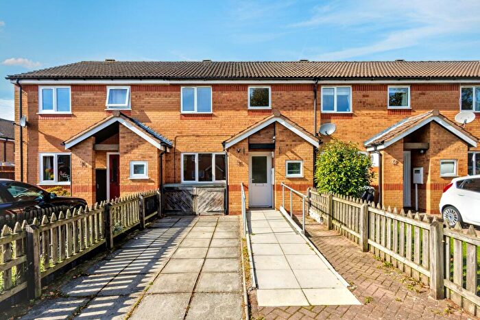 3 Bedroom Terraced House For Sale In Bowness, Wellingborough, Northamptonshire, NN8
