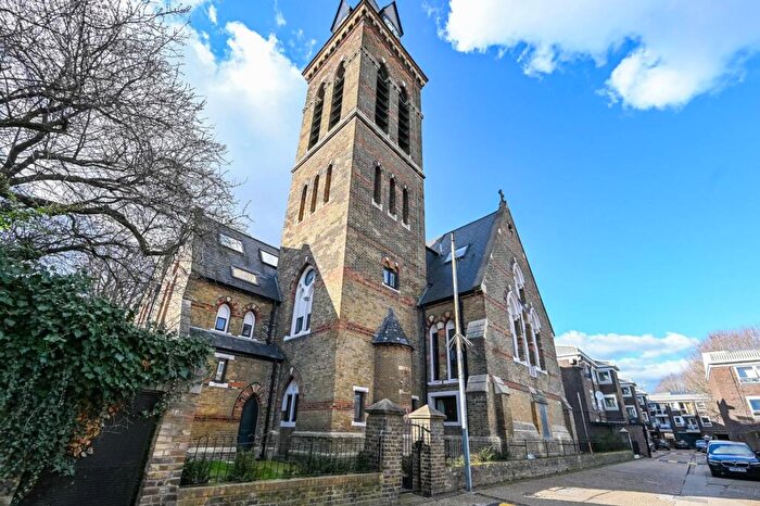 1 Bedroom Flat To Rent In St Leonards Road, Poplar, London, E14