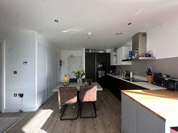 2 Bedroom Flat For Sale In Charcoal, Middlewood Locks, Lockgate Square, M5