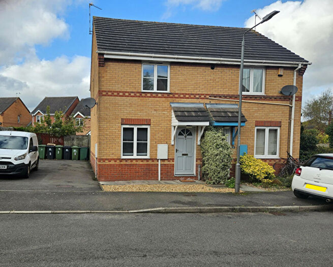 2 Bedroom Semi Detached House To Rent In Beechdale Road, Alfreton, Derbyshire, DE55