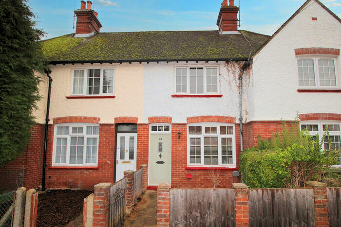 2 Bedroom Terraced House To Rent In Cline Road, Guildford, GU1