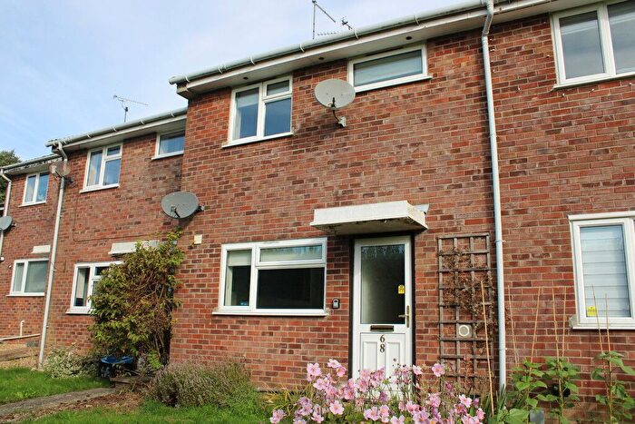 2 Bedroom Terraced House To Rent In Wyvern Close, Yeovil, BA20