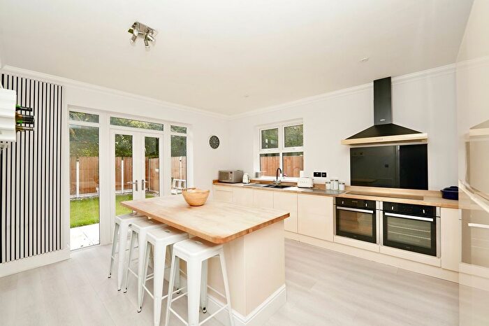 4 Bedroom Detached House For Sale In Hobby Close, Hartford, Huntingdon, PE29