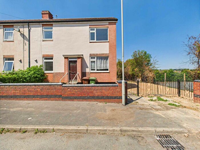 3 Bedroom Terraced House To Rent In Walnut Street, South Elmsall, WF9