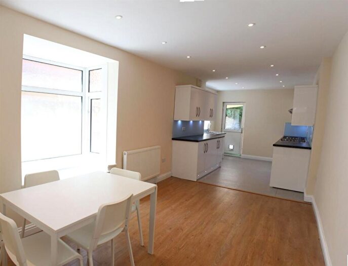 1 Bedroom Terraced House To Rent In London Road, Hilsea, Portsmouth, PO2