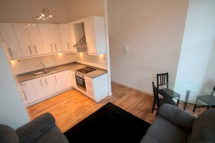 1 Bedroom Flat To Rent In Grainger Street, Newcastle Upon Tyne, NE1