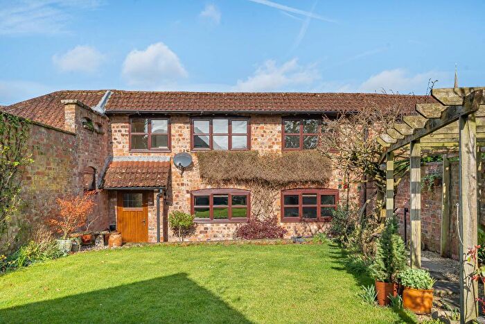 2 Bedroom Character Property For Sale In St Johns Road, Slimbridge, Gloucester, GL2