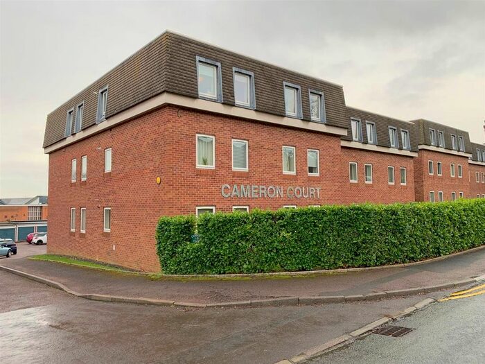 2 Bedroom Flat To Rent In St. Andrews Road, Malvern, WR14