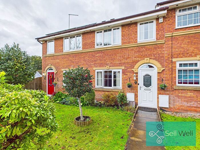 2 Bedroom Terraced House For Sale In Linnets Wood Mews, Worsley, Manchester, M28